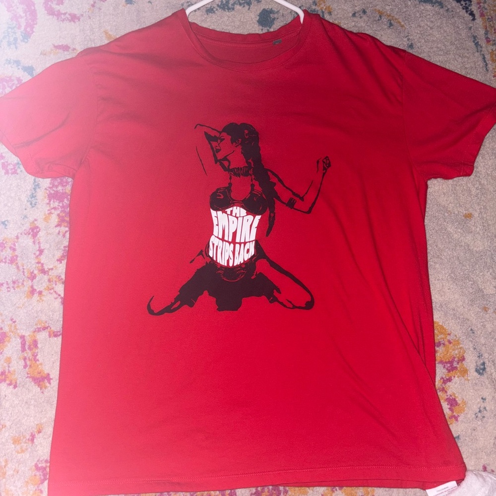 Red Empire Strips Back Star Wars Design-Burlesque show Merch from DC Show 2024